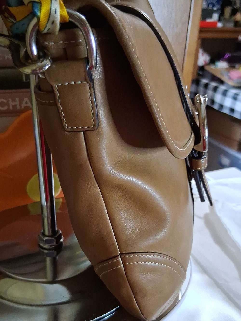 Coach Soho Camel Tan Leather Y2K Era with Buckle Strap ,Silver Hardware,COA INC. - Picture 3 of 13